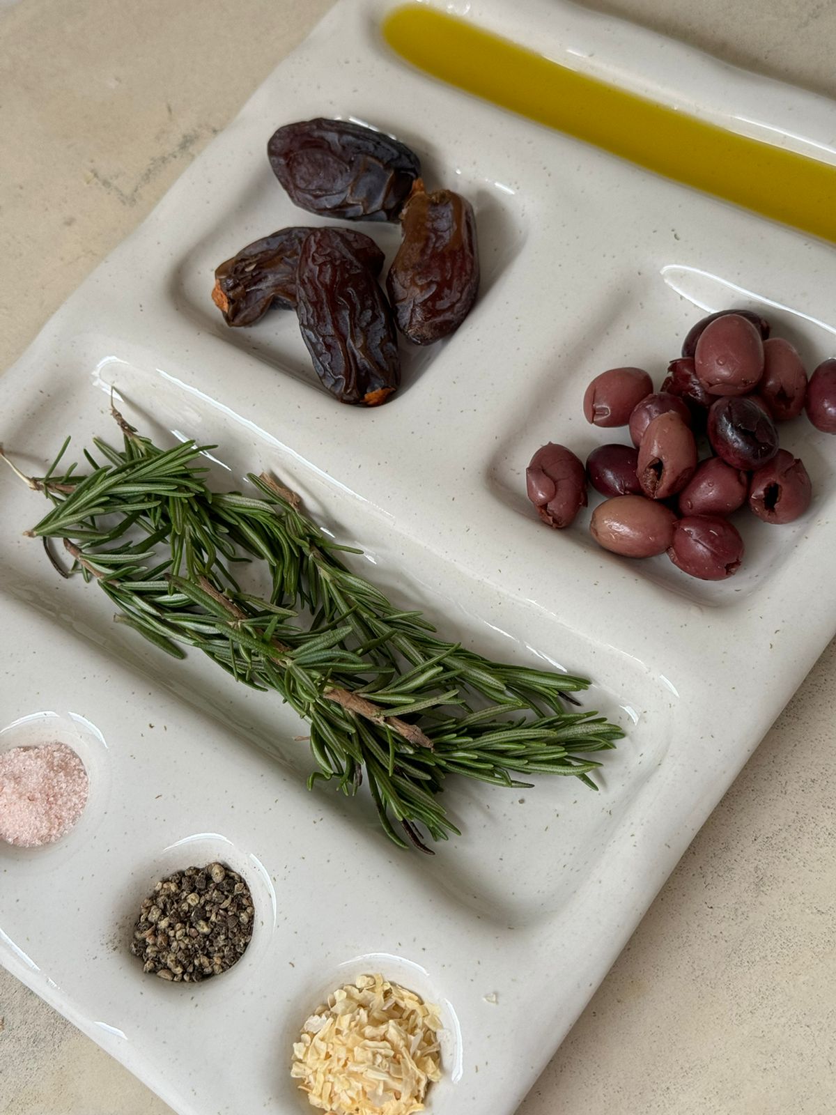 Enhance Your Dining Experience with Our Ceramic Condiment Divider ...