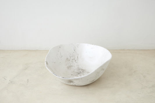 Trend{ING}s Drunken Stone Salad Bowl in Stone finish; Viewed from the top; empty bowl