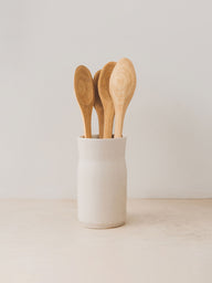Trend{ING}s Round Ethnic wooden spoons in a jar